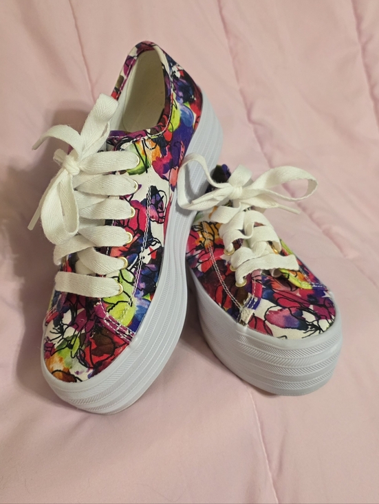 Keds Shoes - Keds Triple Up Floral Rifle Paper Platform 1.5" Size 5 Sneakers Like New!!